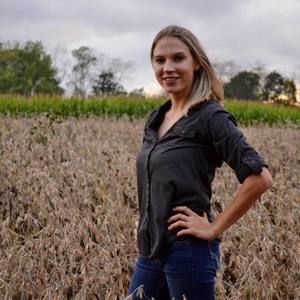 Meet your Posher, Christina